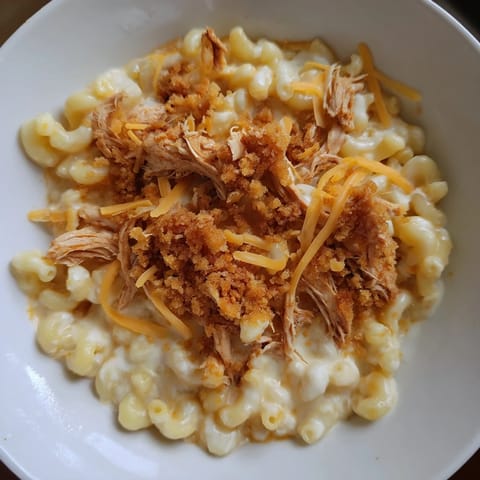 Classic Mac Cheese BBQ Chicken